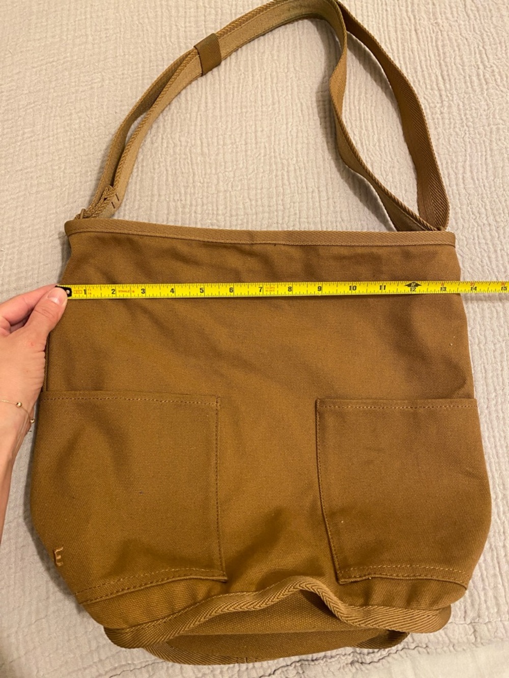 Everlane Canvas Tote Shoulder Bag In Camel. View 6
